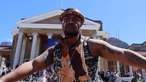 Khumbula/Philanathi: performing memory/archives